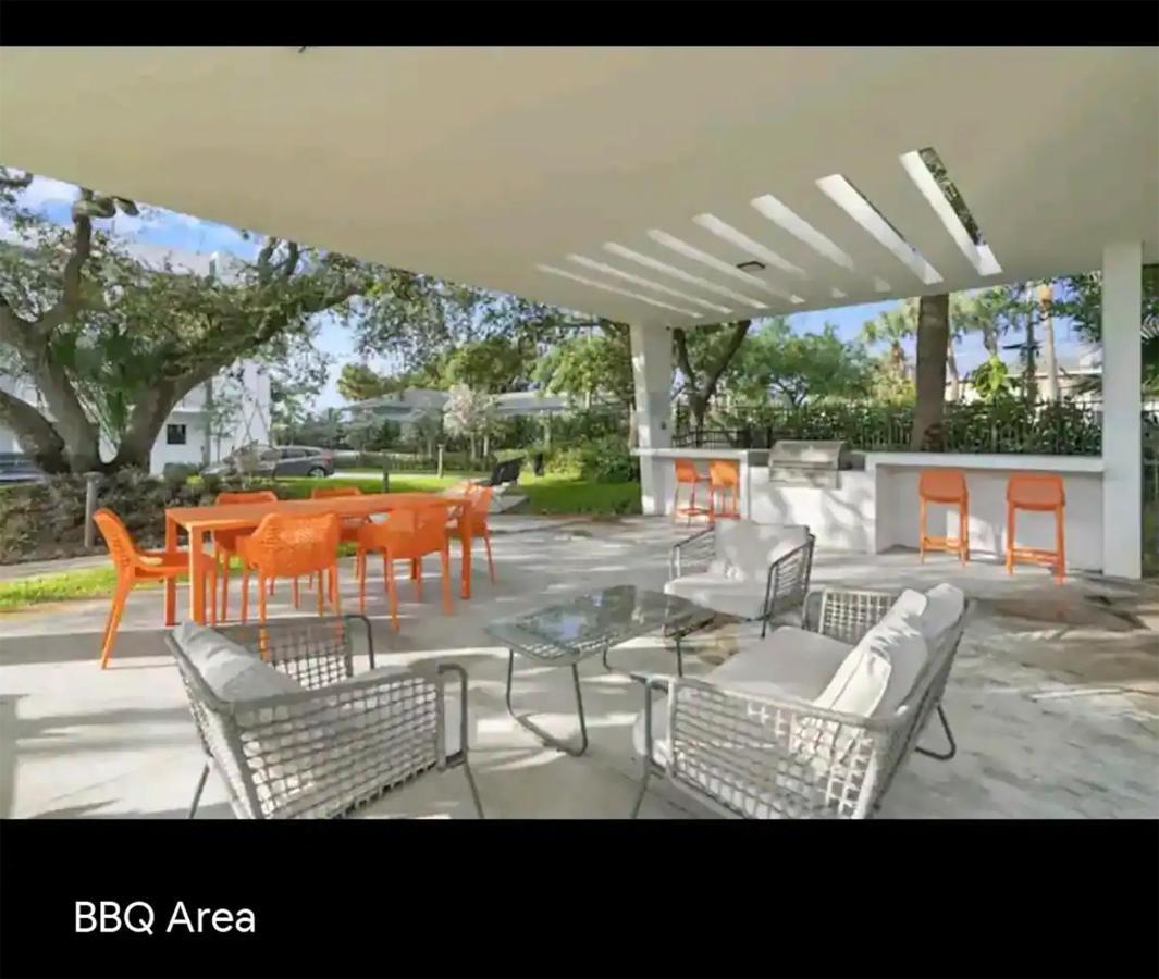 Lux Place And Cozy 3Beds 2Rooms Enjoy Life In Wpb Gym, Ev Station Nearby The Downtown And Beaches Уест Палм Бийч Екстериор снимка